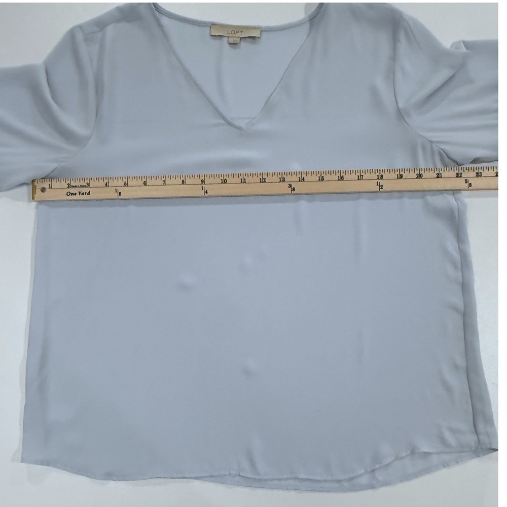 LOFT Light Blue V-Neck Ruffle Bell Sleeve Blouse Top Womens Large L w526 - Picture 7 of 7